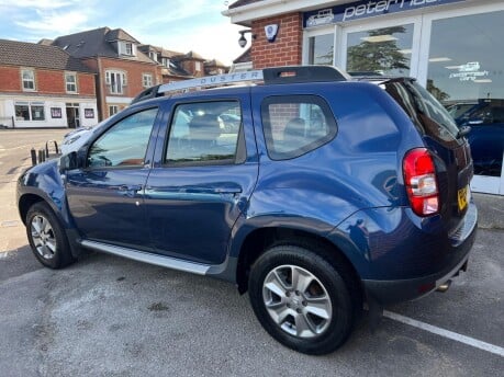 Dacia Duster 1.2 TCe Laureate 4WD Euro 6 (s/s) 5dr 4