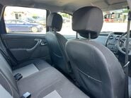 Dacia Duster 1.2 TCe Laureate 4WD Euro 6 (s/s) 5dr 18