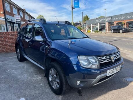 Dacia Duster 1.2 TCe Laureate 4WD Euro 6 (s/s) 5dr 10
