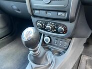 Dacia Duster 1.2 TCe Laureate 4WD Euro 6 (s/s) 5dr 25