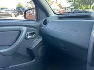 Dacia Duster 1.2 TCe Laureate 4WD Euro 6 (s/s) 5dr 28
