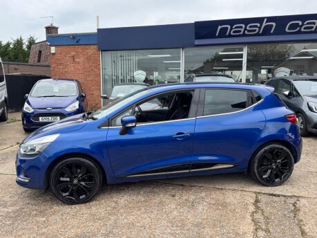 Renault Clio 0.9 TCe Iconic Euro 6 (s/s) 5dr 2