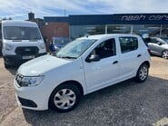 Dacia Sandero 1.0 SCe Essential Euro 6 5dr 2