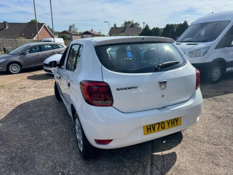 Dacia Sandero 1.0 SCe Essential Euro 6 5dr 6