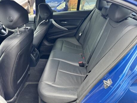BMW 3 Series 2.0 320d M Sport Auto Euro 5 (s/s) 4d 18