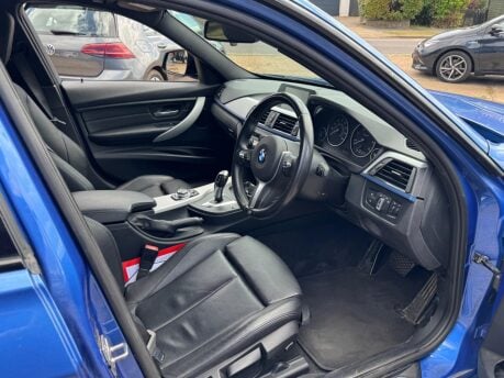 BMW 3 Series 2.0 320d M Sport Auto Euro 5 (s/s) 4d 22