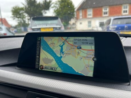 BMW 3 Series 2.0 320i M Sport Auto Euro 6 (s/s) 4dr 34