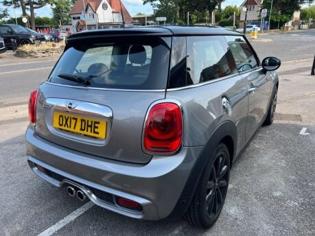 Mini Hatch 2.0 Cooper S Auto Euro 6 (s/s) 3dr 2