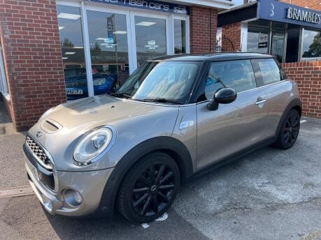 Mini Hatch 2.0 Cooper S Auto Euro 6 (s/s) 3dr 5