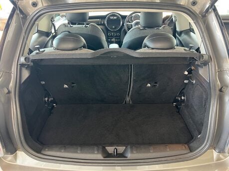 Mini Hatch 2.0 Cooper S Auto Euro 6 (s/s) 3dr 14