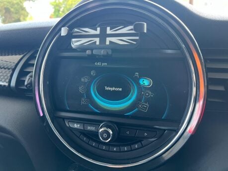Mini Hatch 2.0 Cooper S Auto Euro 6 (s/s) 3dr 30