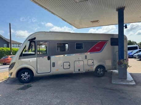 Burstner Ixeo I 727G 9 SPEED AUTOMATIC 2