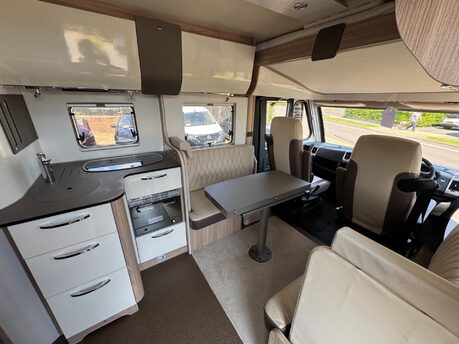 Burstner Ixeo I 727G 9 SPEED AUTOMATIC 10