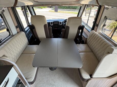 Burstner Ixeo I 727G 9 SPEED AUTOMATIC 17