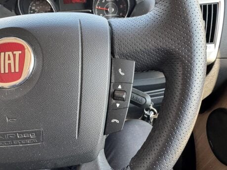 Burstner Ixeo I 727G 9 SPEED AUTOMATIC 19