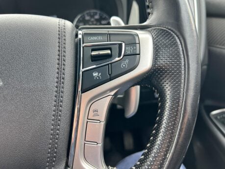 Mitsubishi Outlander 2.4h TwinMotor 13.8kWh Dynamic Safety SUV 5dr Petrol Plug-in Hybrid CVT 4WD 32