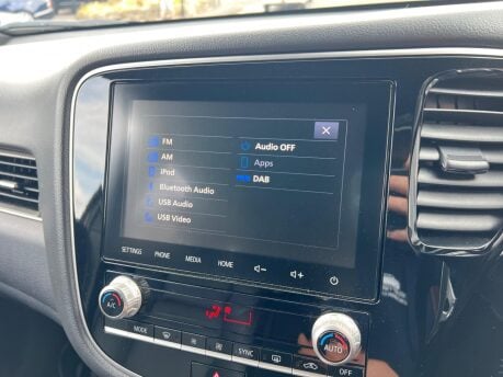 Mitsubishi Outlander 2.4h TwinMotor 13.8kWh Dynamic Safety SUV 5dr Petrol Plug-in Hybrid CVT 4WD 34