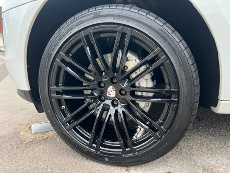 Porsche Macan 3.0 TD V6 S PDK 4WD Euro 6 (s/s) 5dr 14