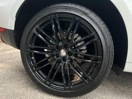 Porsche Macan 3.0 TD V6 S PDK 4WD Euro 6 (s/s) 5dr 15