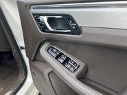 Porsche Macan 3.0 TD V6 S PDK 4WD Euro 6 (s/s) 5dr 42