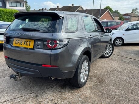 Land Rover Discovery Sport TD4 SE 8