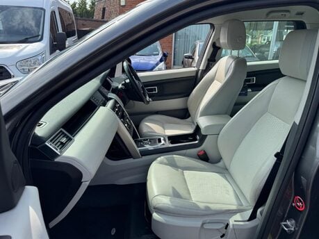 Land Rover Discovery Sport TD4 SE 13