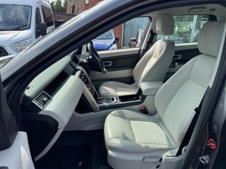 Land Rover Discovery Sport TD4 SE 13