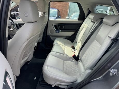 Land Rover Discovery Sport TD4 SE 15