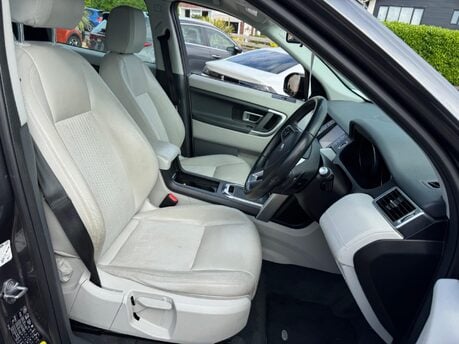 Land Rover Discovery Sport TD4 SE 21