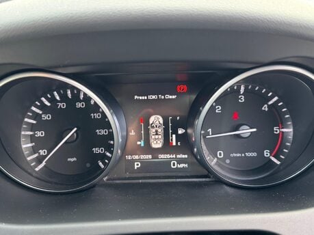 Land Rover Discovery Sport TD4 SE 24