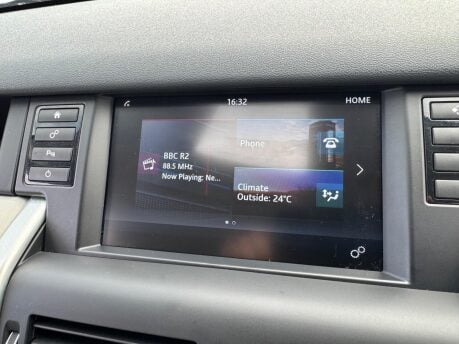 Land Rover Discovery Sport TD4 SE 25