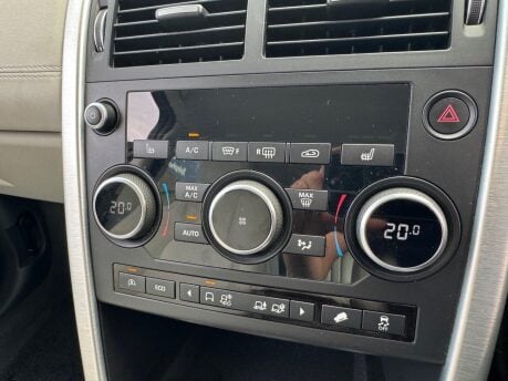 Land Rover Discovery Sport TD4 SE 26