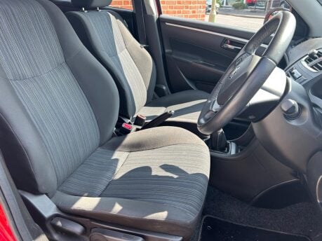 Suzuki Swift Swift 1.2 Dualjet SZ4 Euro 5 (s/s) 5dr 19