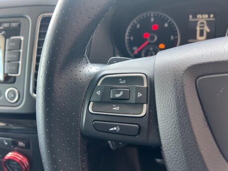 SEAT Alhambra 2.0 TDI SE Lux DSG Euro 5 (s/s) 5dr 34