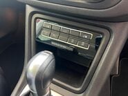 SEAT Alhambra 2.0 TDI SE Lux DSG Euro 5 (s/s) 5dr 37