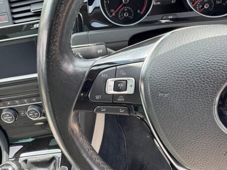 Volkswagen Golf GT TDI BLUEMOTION TECHNOLOGY 25