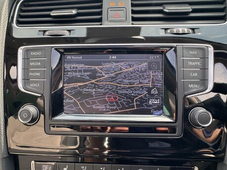 Volkswagen Golf GT TDI BLUEMOTION TECHNOLOGY 29