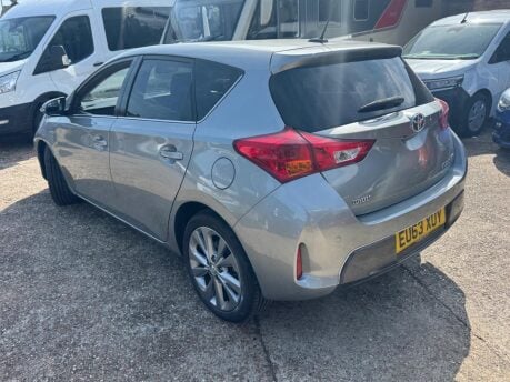 Toyota Auris EXCEL VVT-I 4