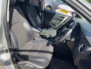 Toyota Auris EXCEL VVT-I 21