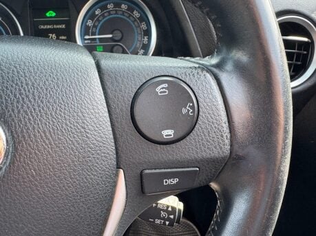 Toyota Auris EXCEL VVT-I 22