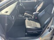 Toyota Auris 1.8l EXCEL VVT-I 14