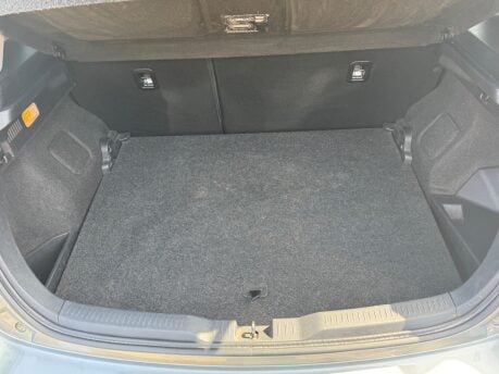 Toyota Auris 1.8l EXCEL VVT-I 17