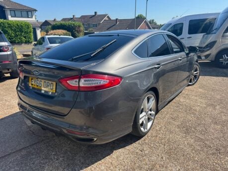 Ford Mondeo 2.0T EcoBoost Titanium Auto Euro 6 (s/s) 5dr 8