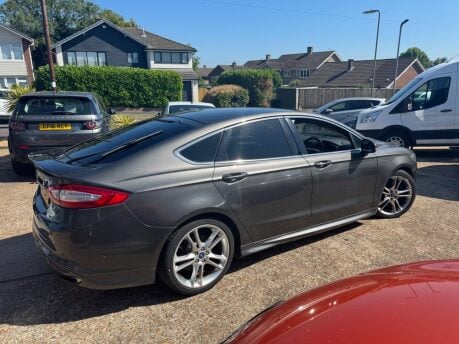 Ford Mondeo 2.0T EcoBoost Titanium Auto Euro 6 (s/s) 5dr 9