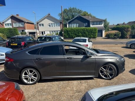 Ford Mondeo 2.0T EcoBoost Titanium Auto Euro 6 (s/s) 5dr 10