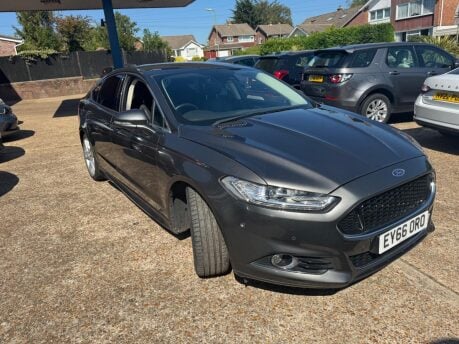 Ford Mondeo 2.0T EcoBoost Titanium Auto Euro 6 (s/s) 5dr 11
