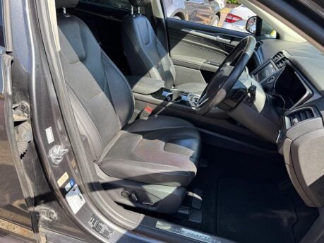 Ford Mondeo 2.0T EcoBoost Titanium Auto Euro 6 (s/s) 5dr 21