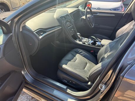 Ford Mondeo 2.0T EcoBoost Titanium Auto Euro 6 (s/s) 5dr 13