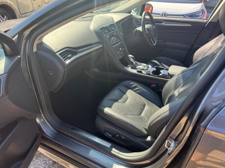 Ford Mondeo 2.0T EcoBoost Titanium Auto Euro 6 (s/s) 5dr 13