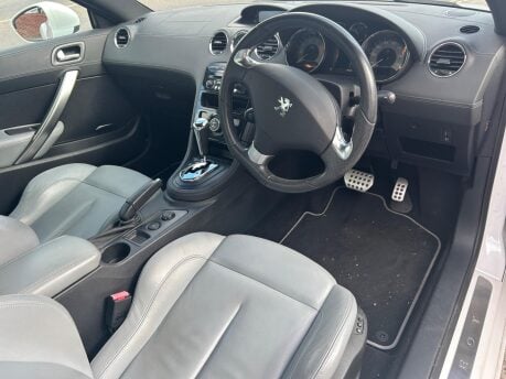 Peugeot RCZ THP GT 16